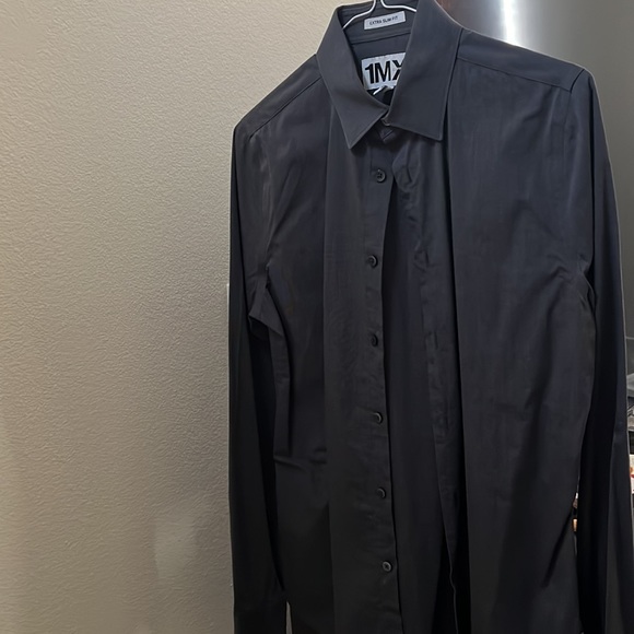 Express Button Up - Picture 3 of 3
